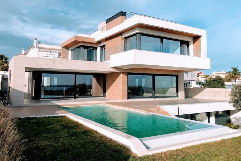 مشروع سكني حديث
